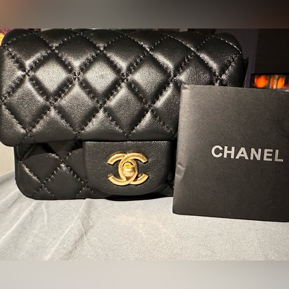REAL CHANNEL BAG - Picture 1 of 6